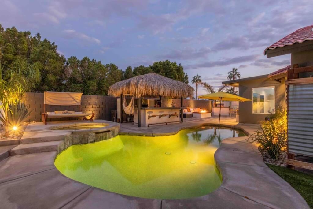 Desert Paradise Salt Water Pool & Spa 1 Mile To Coachella Fest Indio Exterior foto